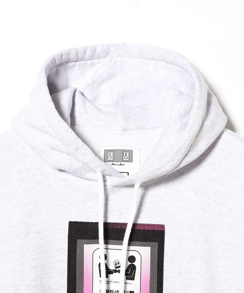 C.E（シーイー）の「C.E / AS TrackNAV HOODY（パーカー・メンズ・グレー・XL/L/M）」の3枚目の写真