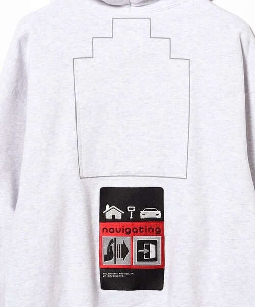 C.E（シーイー）の「C.E / AS TrackNAV HOODY（パーカー・メンズ・グレー・XL/L/M）」の8枚目の写真