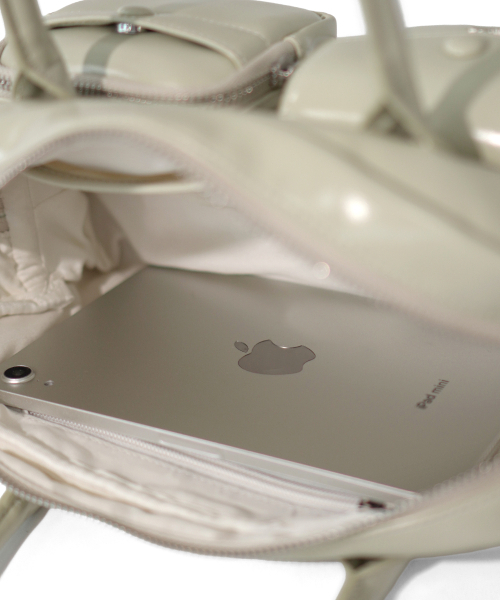 MASMARULEZ（マスマルールズ）の「[INT] Chaming leather shoulder bag_Olive tint（ショルダーバッグ・レディース・その他・FREE）」の13枚目の写真