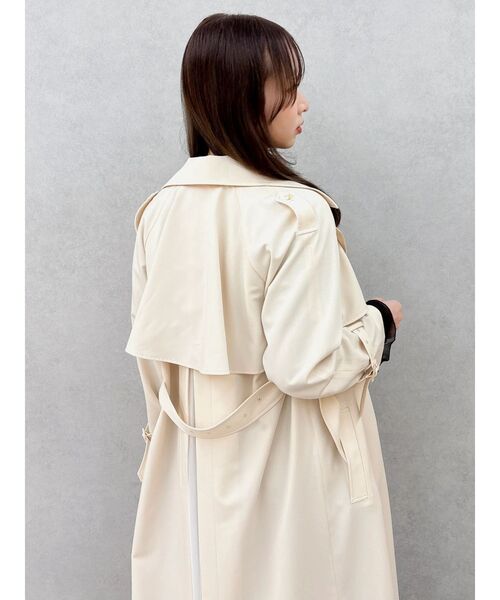 dazzlin（ダズリン）の「バックプリーツトレンチコート（トレンチコート・レディース・ベビーピンク/ブルー/ベージュ・FREE）」の17枚目の写真