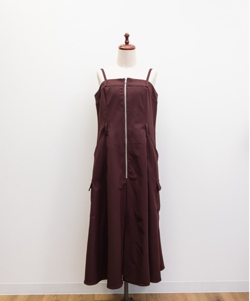 CLETTE(クレット)の「CLETTEオリジナルフロントジップ2WAYベルトワンピース(ワンピース・レディース・カーキ/ブラック/ワイン・LL/4L/3L)」の22枚目の写真