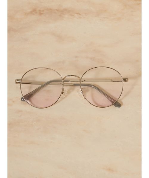 SNIDEL（スナイデル）の「ブラッシュティントレンズ（サングラス・レディース・シルバー/ピンク・F）」の3枚目の写真