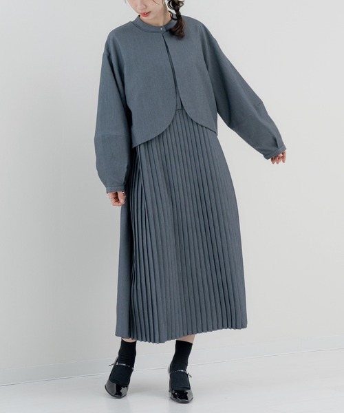 refinedworks(リファインドワークス)の「【refinedworks】セットアップ 対応◎ ランタン袖ジャケット(ノーカラージャケット・レディース・チャコールグレー/ブラック・FREE)」の7枚目の写真