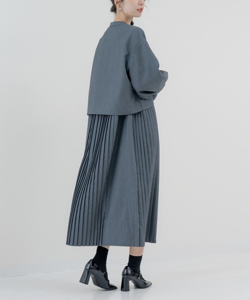 refinedworks(リファインドワークス)の「【refinedworks】セットアップ 対応◎ ランタン袖ジャケット(ノーカラージャケット・レディース・チャコールグレー/ブラック・FREE)」の10枚目の写真