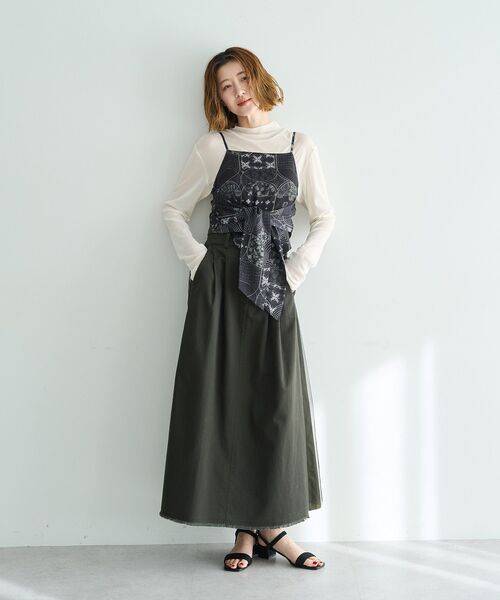 Editt by YECCA VECCA（エディットバイイェッカヴェッカ）の「異素材MIXロングスカート（スカート・レディース・ベージュ/カーキ・FREE）」の14枚目の写真