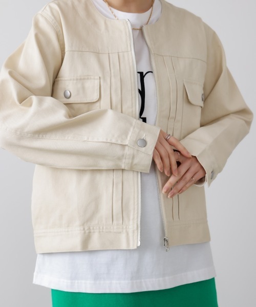 Bou Jeloud(ブージュルード)の「デニムノーカラージャケット(デニムジャケット・レディース・インディゴブルー/ブルー/オフホワイト・38)」の11枚目の写真