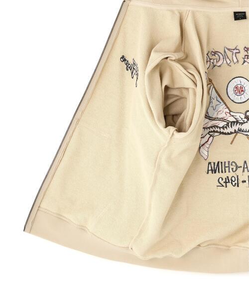 AVIREX(アヴィレックス)の「《WEB&DEPOT限定》EMB F-TIGERS ZIP UP HOODIE / 刺繍 フライングタイガース ジップアップ フーディ / AVIREX / アヴィレックス(パーカー・メンズ・チャコールグレー/ベージュ/ピンク系その他3・2XL/XL/M/L)」の5枚目の写真