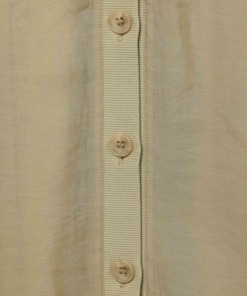 LEPSIM（レプシィム）の「シアーリブシャツカーディガン　639514（シャツ/ブラウス・レディース・チャコールグレー/ナチュラル/レッド/ベージュ/ブラック・FREE）」の15枚目の写真