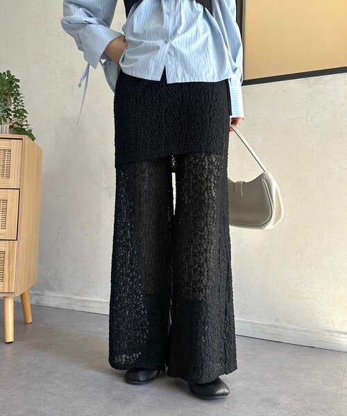 Thevon(ゼボン)の「レースラップスカートレイヤードパンツ(その他パンツ・レディース・アイボリー/ブラック・FREE)」の6枚目の写真