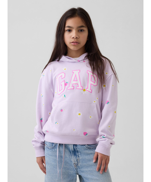 GAP(ギャップ)の「リラックスフィット GAPロゴ フレンチテリー パーカー (キッズ)(パーカー・キッズ・ブルー/パープル・120cm/130cm/160cm/150cm/140cm/110cm)」の2枚目の写真