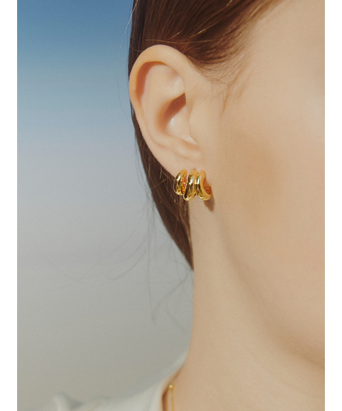 HEI（ヘイ）の「lilies earring（ピアス（両耳用）・レディース・ホワイト/イエローゴールド・FREE）」の3枚目の写真