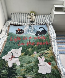 B.R.U（ブル）の「アニマルマルチラグ/ブランケット（ラグ/マット）」