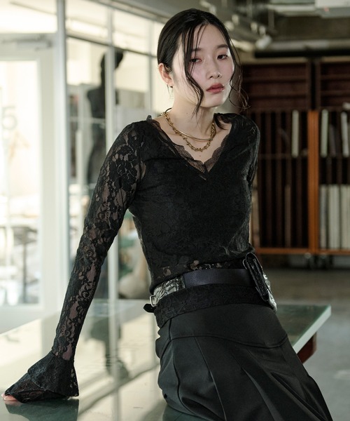 Ezick（エジック）の「combination lace frill Vネックレースパッド付きインナーセット（Tシャツ/カットソー・レディース・ブラック/アイボリー・FREE）」の6枚目の写真