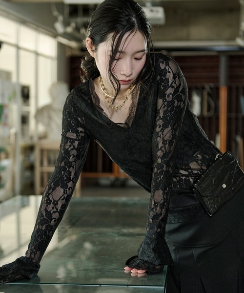 Ezick（エジック）の「combination lace frill Vネックレースパッド付きインナーセット（Tシャツ/カットソー・レディース・ブラック/アイボリー・FREE）」の7枚目の写真