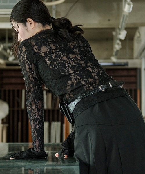 Ezick（エジック）の「combination lace frill Vネックレースパッド付きインナーセット（Tシャツ/カットソー・レディース・ブラック/アイボリー・FREE）」の11枚目の写真