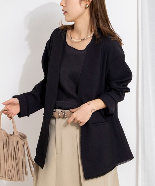 NOLLEY’S（ノーリーズ）の「ウォッシャブルFRINGE LIGHT JACKET（ノーカラージャケット・レディース・ブラック/アイボリー/ベージュ・FREE）」の2枚目の写真
