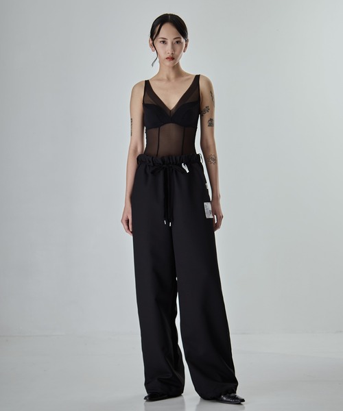Maison MIHARA YASUHIRO(メゾンミハラヤスヒロ)の「【MIHARA YASUHIRO/ミハラヤスヒロ】WOOLY TEXTURE EASY TROUSERS/ウーリーテクスチャーイージートラウザー(スラックス・レディース・ベージュ/ブラック・36/38)」の3枚目の写真