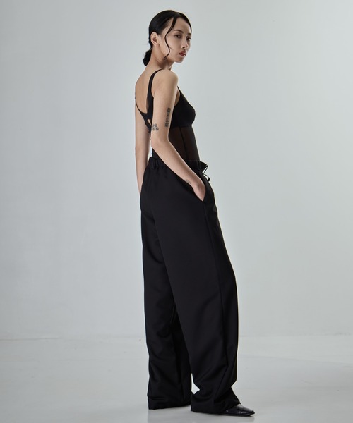 Maison MIHARA YASUHIRO(メゾンミハラヤスヒロ)の「【MIHARA YASUHIRO/ミハラヤスヒロ】WOOLY TEXTURE EASY TROUSERS/ウーリーテクスチャーイージートラウザー(スラックス・レディース・ベージュ/ブラック・36/38)」の4枚目の写真