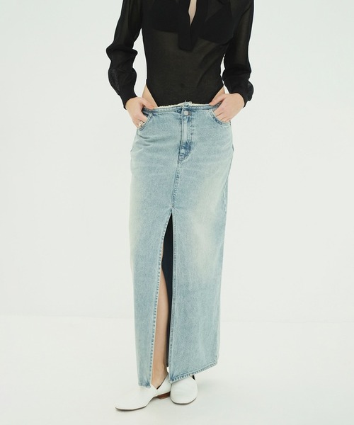 CENTER SLIT DENIM SKIRT(デニムスカート)|CLANE(クラネ)の CENTER SLIT DENIM SKIRT(デニムスカート)|CLANE(クラネ)の