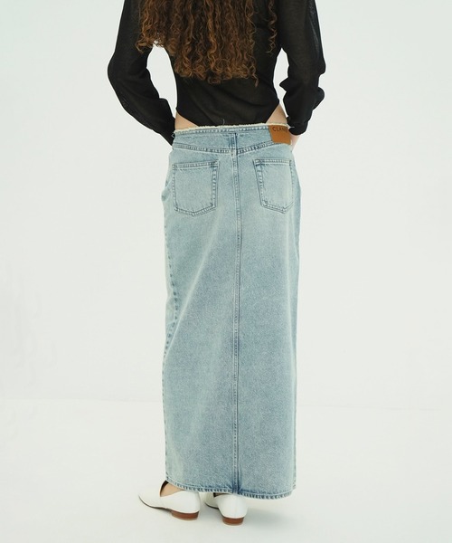 CENTER SLIT DENIM SKIRT（デニムスカート）｜CLANE（クラネ）の