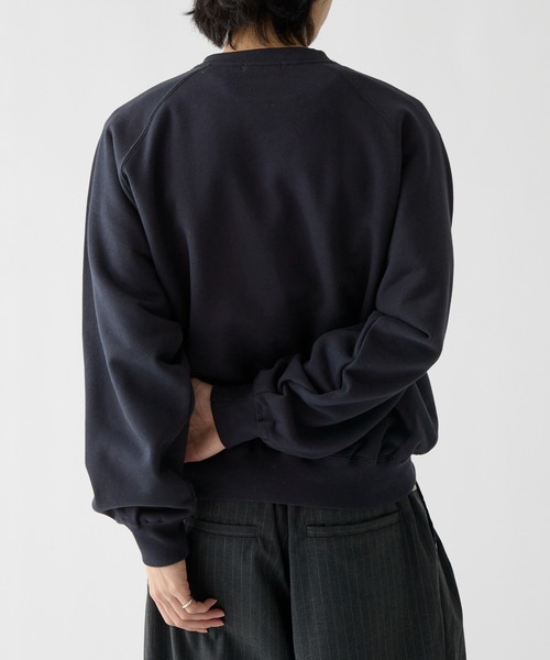 Adoon plain(アドーンプレーン)の「V1-Gusset Raglan Sweet / Vガゼットラグラン裏毛スウェット(スウェット・メンズ・ブラウン/ライトグレー/ネイビー・LARGE/MEDIUM)」の20枚目の写真