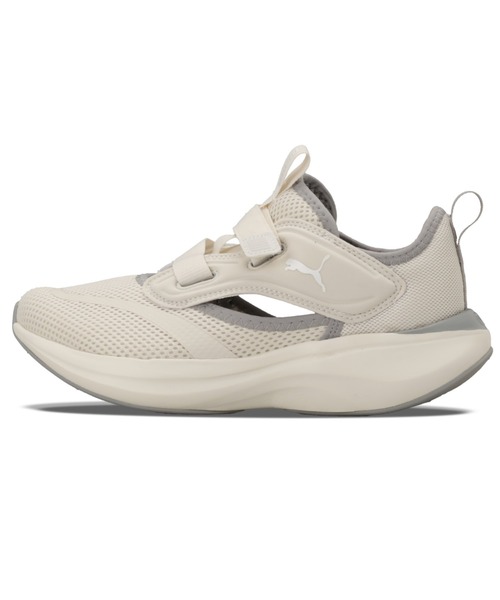 PUMA(プーマ)の「PUMA プーマ ユニセックス ソフトライド ムーブオン ラク ジャパンフィット(スニーカー・メンズ・グレー/グレー系その他/ブラック×ホワイト・24.5cm/23.5cm/22.5cm/28.0cm/27.0cm/26.0cm/25.0cm/24.0cm/23.0cm/28.5cm/27.5cm/26.5cm/25.5cm/22.0cm/29.0cm/30.0cm)」の3枚目の写真