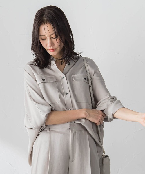 LAUTREAMONT(ロートレアモン)の「Beauty Denimブラウス≪洗濯機で洗える≫(シャツ/ブラウス・レディース・ベージュ/ネイビー・9号)」の9枚目の写真