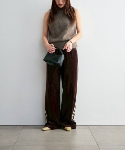 anuke（アンヌーク）の「anuke　Sleeveless Mohair Knit スリーブレスモヘアニット/62620520（ベスト・レディース・チャコールグレー/ブラウン・ONE SIZE）」の13枚目の写真