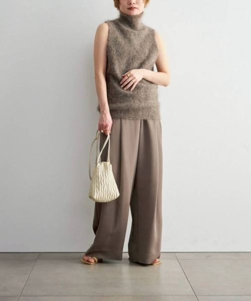 anuke（アンヌーク）の「anuke　Sleeveless Mohair Knit スリーブレスモヘアニット/62620520（ベスト・レディース・チャコールグレー/ブラウン・ONE SIZE）」の15枚目の写真