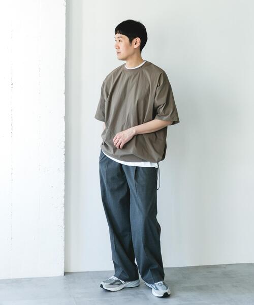 URBAN RESEARCH DOORS(アーバンリサーチドアーズ)の「『UVカット/接触冷感/吸水速乾』ストレッチクロス プルオーバー(Tシャツ/カットソー・メンズ・ブラック/モカ/チャコールグレー・MEDIUM/LARGE)」の9枚目の写真