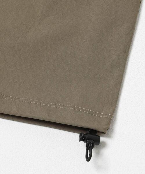 URBAN RESEARCH DOORS(アーバンリサーチドアーズ)の「『UVカット/接触冷感/吸水速乾』ストレッチクロス プルオーバー(Tシャツ/カットソー・メンズ・ブラック/モカ/チャコールグレー・MEDIUM/LARGE)」の14枚目の写真