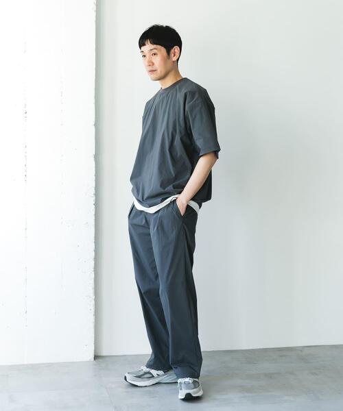 URBAN RESEARCH DOORS(アーバンリサーチドアーズ)の「『UVカット/接触冷感/吸水速乾』ストレッチクロス プルオーバー(Tシャツ/カットソー・メンズ・ブラック/モカ/チャコールグレー・MEDIUM/LARGE)」の20枚目の写真