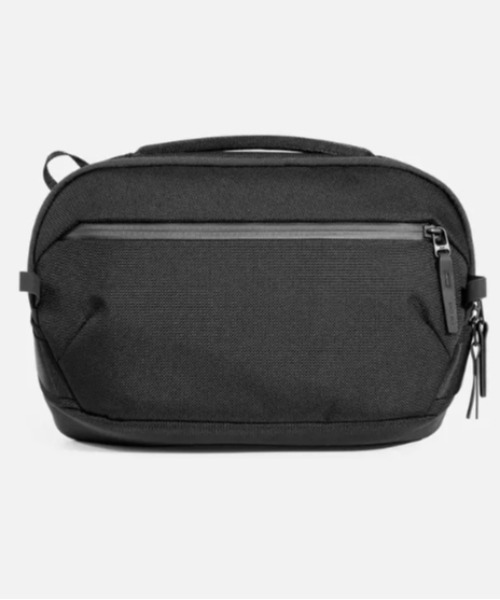 Aer（エアー）の「Aer（エアー）Day Sling 4 Max AER-21074（ショルダーバッグ・メンズ・ブラック・F）」の15枚目の写真