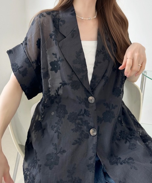 Ada.(エイダ)の「シアー フラワー刺繍 半袖 テーラードジャケット(テーラードジャケット・レディース・ブラック/アイボリー・FREE)」の7枚目の写真