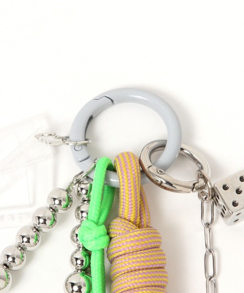 studio CLIP（スタディオクリップ）の「ミニモチーフコードチャーム（キーホルダー・レディース・ベージュ/ブルー・FREE）」の3枚目の写真