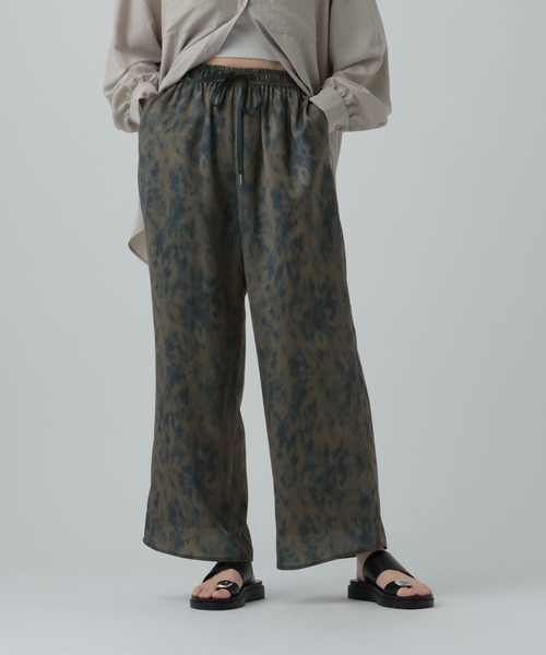 LEPSIM(レプシィム)の「ぼかし柄パンツ 665474(その他パンツ・レディース・ブラウン系その他/グレー系その他・FREE)」の2枚目の写真