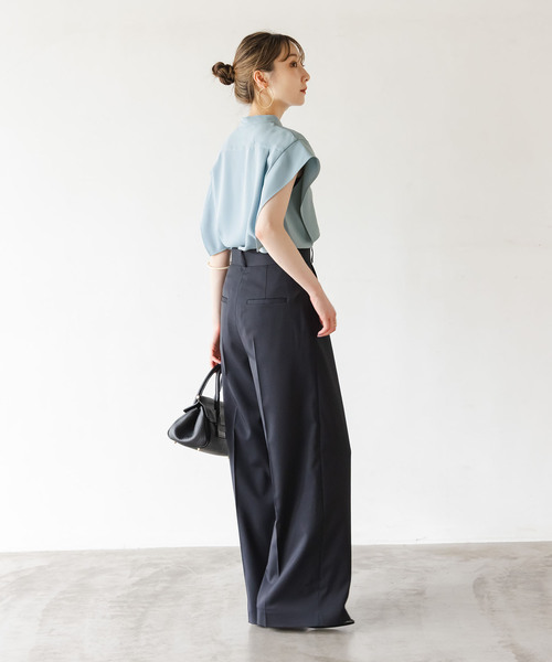 Noble（ノーブル）の「《WEB限定追加》【洗える】スクエアースリーブフロントオープンブラウス（シャツ/ブラウス・レディース・サックスブルー/ホワイト・FREE）」の4枚目の写真