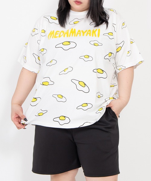 PUNYUS(プニュズ)の「【新サイズ】目玉焼き総柄Tシャツ(Tシャツ/カットソー・レディース・ブラック/ホワイト・1/2/3/4/5)」の3枚目の写真