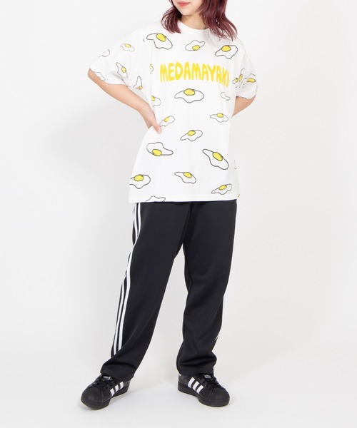 PUNYUS(プニュズ)の「【新サイズ】目玉焼き総柄Tシャツ(Tシャツ/カットソー・レディース・ブラック/ホワイト・1/2/3/4/5)」の16枚目の写真