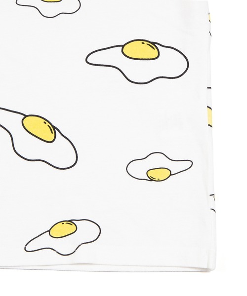 PUNYUS(プニュズ)の「【新サイズ】目玉焼き総柄Tシャツ(Tシャツ/カットソー・レディース・ブラック/ホワイト・1/2/3/4/5)」の8枚目の写真