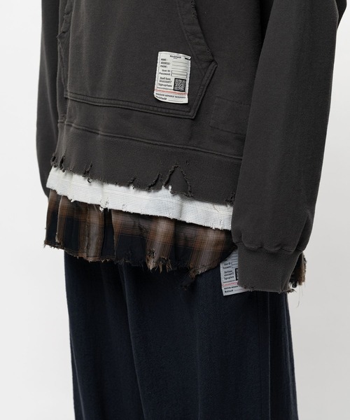 Maison MIHARA YASUHIRO（メゾンミハラヤスヒロ）の「【MIHARAYASUHIRO/ミハラヤスヒロ】TRIPLE LAYERED HOODIE（Tシャツ/カットソー・メンズ・グレー/ブラック・44/48/46）」の14枚目の写真