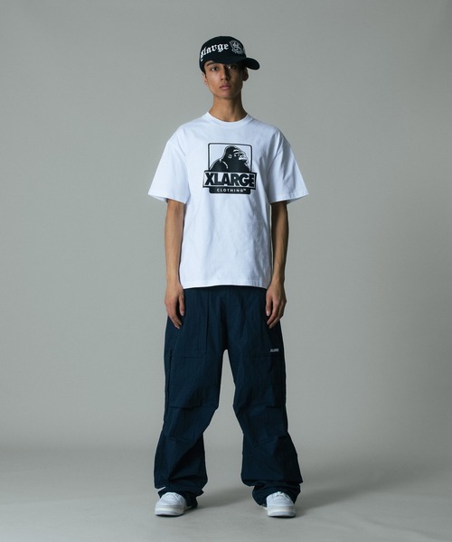 XLARGE(エクストララージ)の「WRAP AROUND LOGO CAP(キャップ・メンズ・ネイビー/ブラック・ONE SIZE)」の5枚目の写真
