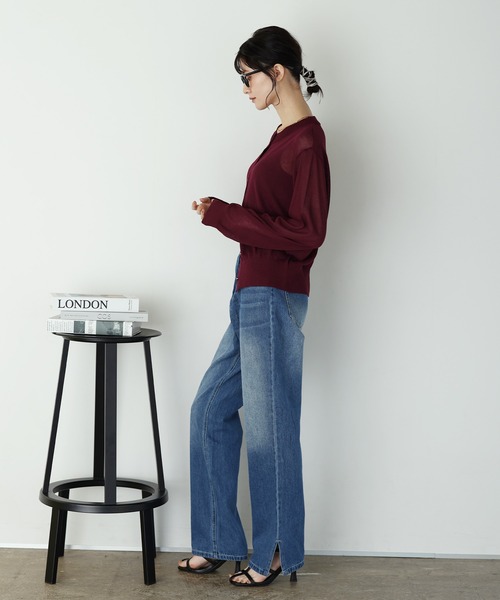 shetila(シェティラ)の「履き心地◎スリムストレートスリットデニム(デニムパンツ・レディース・ブルー/ライトブルー/ブラック・M/L)」の13枚目の写真