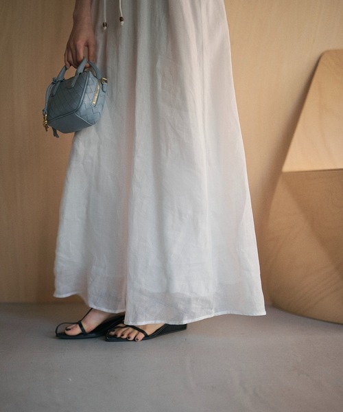 LAULEN(ローレン)の「ramie ruffle neck frill sleeveless long dress /ラミー ラッフルネック レースアップノースリーブワンピース(ワンピース・レディース・ホワイト/ブラック・FREE)」の16枚目の写真