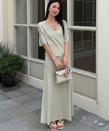 V ネック ニットトップス マーメイドマキシスカート セットアップ
