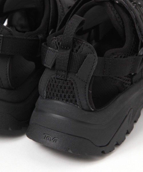 Teva（テバ）の「【TEVA(テバ)】HURRICANE XLT3 CT(WOMENS)（サンダル・レディース・ブラック/ベージュ・SMALL/MEDIUM）」の9枚目の写真
