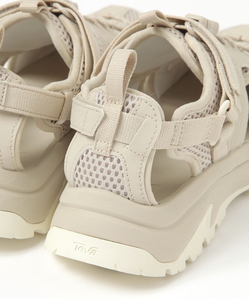 Teva（テバ）の「【TEVA(テバ)】HURRICANE XLT3 CT(WOMENS)（サンダル・レディース・ブラック/ベージュ・SMALL/MEDIUM）」の3枚目の写真