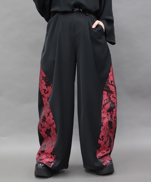REZEN(リゼン)の「唐草文様JQ立体切替パンツ(その他パンツ・メンズ・ブラック/ローズ/ブルーパープル・SMALL/LARGE/MEDIUM)」の3枚目の写真