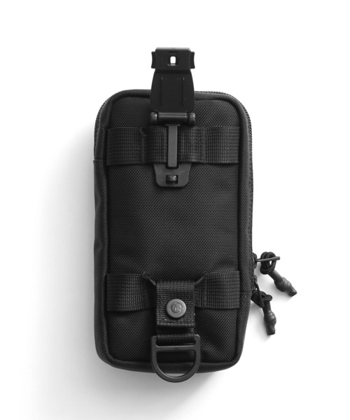 GORDON MILLER(ゴードンミラー)の「GORDON MILLER VANLIFE EQUIPMENT バリスティックスマホポーチ(トラベルグッズ・メンズ・ブラック・ONE SIZE)」の6枚目の写真