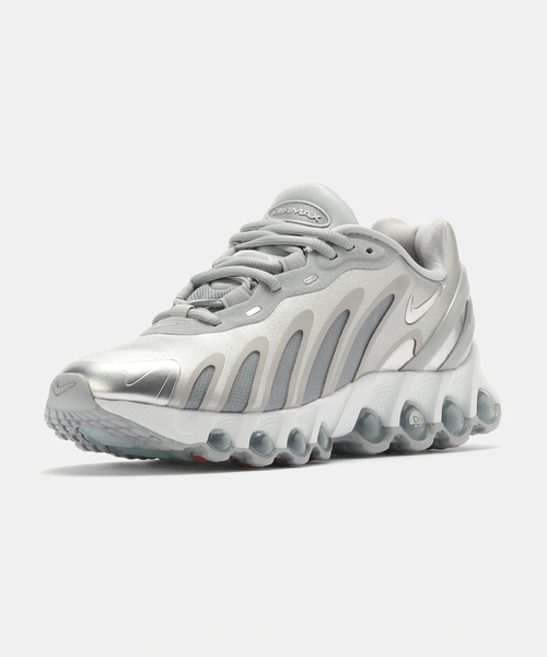 NIKE(ナイキ)の「NIKE W AIR MAX DN8 HF5509-001(スニーカー・レディース・チャコールグレー・23cm/24.5cm/25cm)」の2枚目の写真